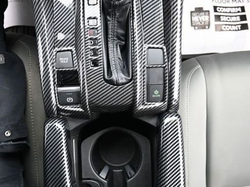 Used 2020 Honda Civic EX image 25