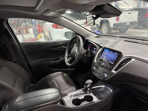 Used 2023 Chevrolet Malibu LT w/ Driver Confidence Package FWD image 15