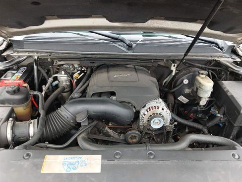 Used 2007 Cadillac Escalade AWD w/ Information Package image 17