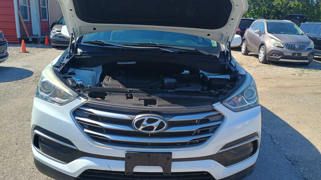 Used 2018 Hyundai Santa Fe Sport FWD image 45