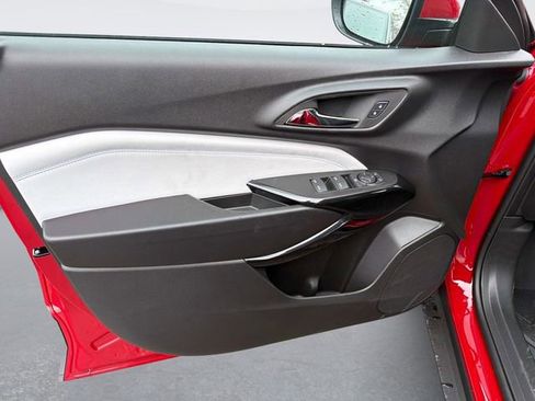 New 2026 Chevrolet Trax LT w/ Driver Confidence Package image 19