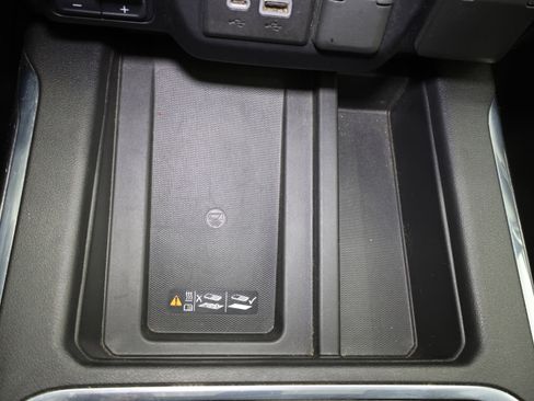 Used 2021 Chevrolet Silverado 1500 LTZ w/ LTZ Premium Package image 50