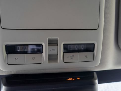 Used 2024 MAZDA CX-90 Plug-In Hybrid w/ Preferred AWD/4WD image 23