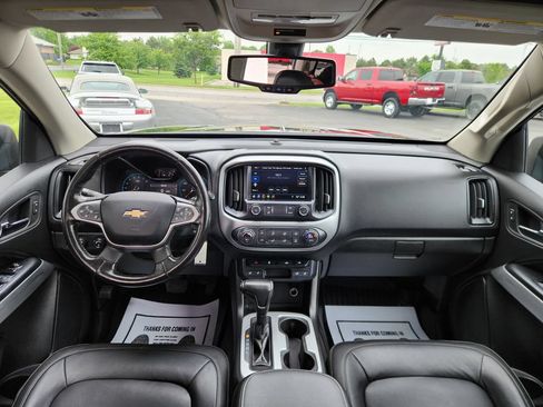 Used 2019 Chevrolet Colorado LT w/ Redline Special Edition AWD/4WD image 16