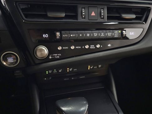 Used 2022 Lexus ES 350 w/ Premium Package FWD image 25