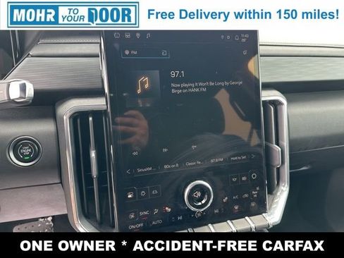 Used 2025 GMC Acadia Elevation image 20