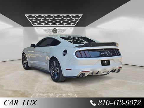 Used 2017 Ford Mustang GT image 3