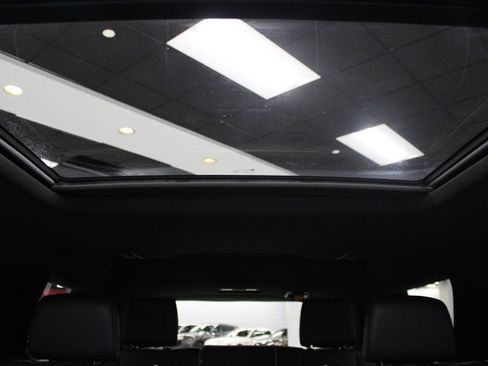 Used 2021 Cadillac Escalade Premium Luxury w/ Driver Assist Tech Package image 60