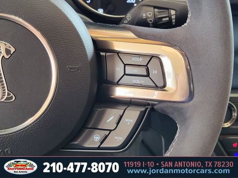 Used 2017 Ford Mustang Shelby GT350 image 26