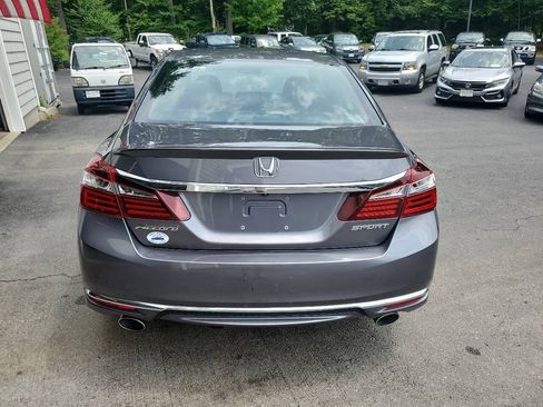 Used 2016 Honda Accord Sport image 6