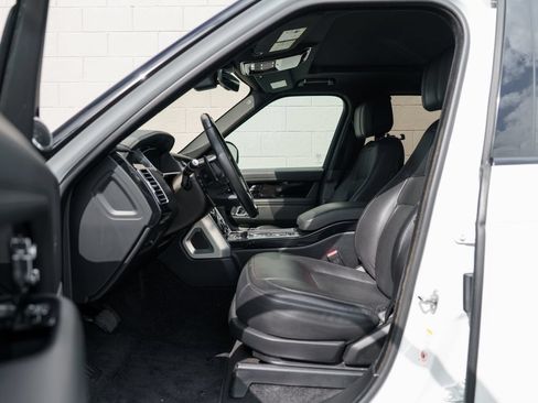 Used 2019 Land Rover Range Rover HSE AWD/4WD image 17