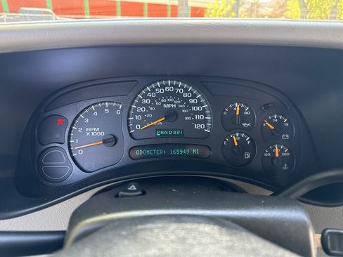 Used 2005 GMC Sierra 1500 SLT w/ Light Duty Power Package image 38