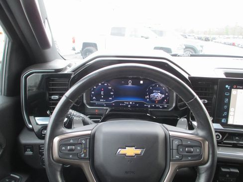 Used 2023 Chevrolet Silverado 1500 High Country w/ High Country Premium Package image 34