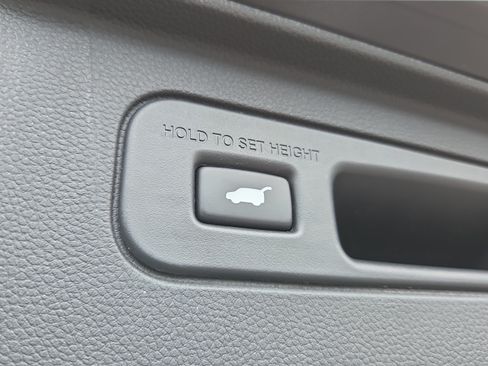 Certified 2023 Honda Pilot EX-L image 11