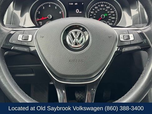 Used 2018 Volkswagen Golf SE image 36