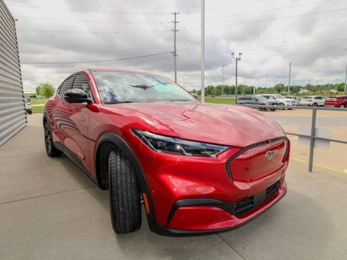 New 2024 Ford Mustang Mach-E Select w/ Comfort Package Lite image 2