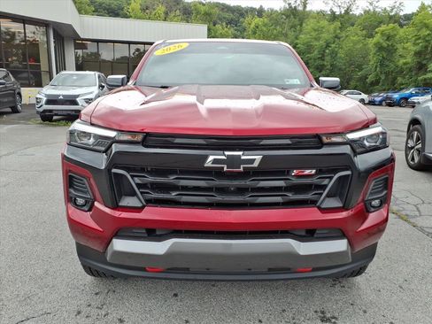 Used 2026 Chevrolet Colorado Z71 w/ Technology Package AWD/4WD image 13