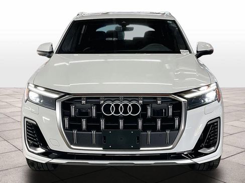 Certified 2025 Audi Q7 3.0T Premium Plus w/ Premium Plus Package image 3