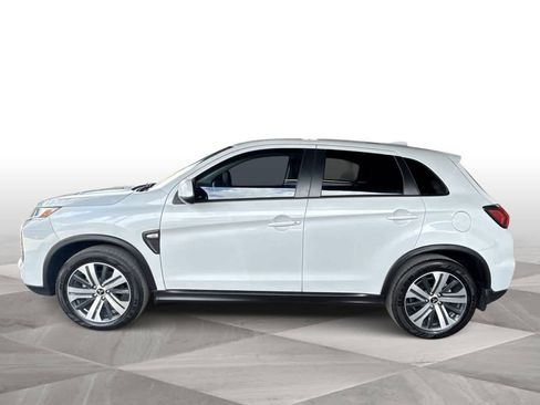 Used 2025 Mitsubishi Outlander Sport AWD image 5
