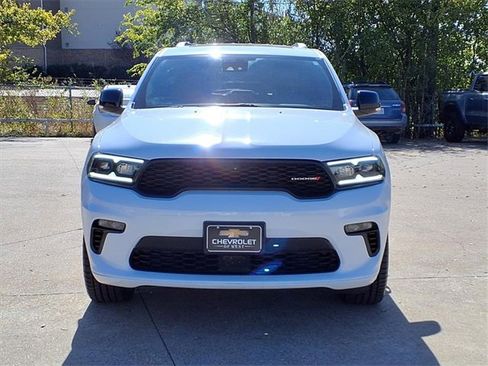 Used 2023 Dodge Durango GT image 2