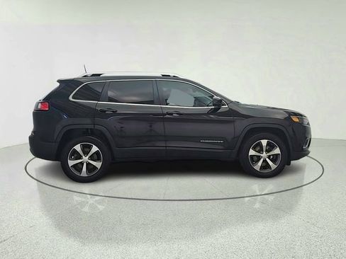 Used 2019 Jeep Cherokee Limited AWD/4WD image 7