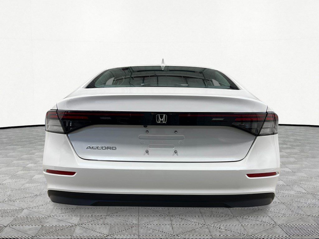 New 2026 Honda Accord LX image 5
