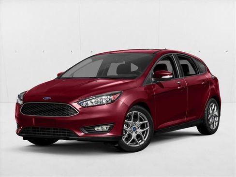 Used 2017 Ford Focus SEL FWD image 1