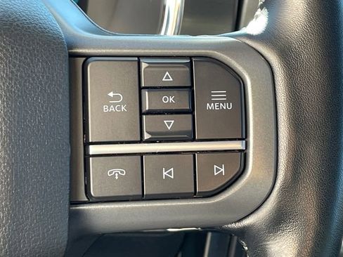 Used 2022 Ford F150 Lariat w/ Equipment Group 502A High image 30