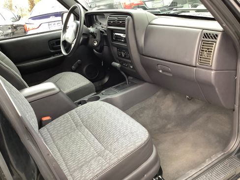 Used 2000 Jeep Cherokee SE image 16