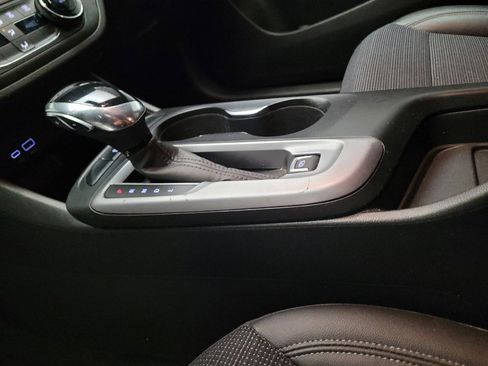 Used 2024 Buick Envista Preferred FWD image 26