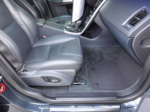 Used 2014 Volvo XC60 3.2 FWD image 20