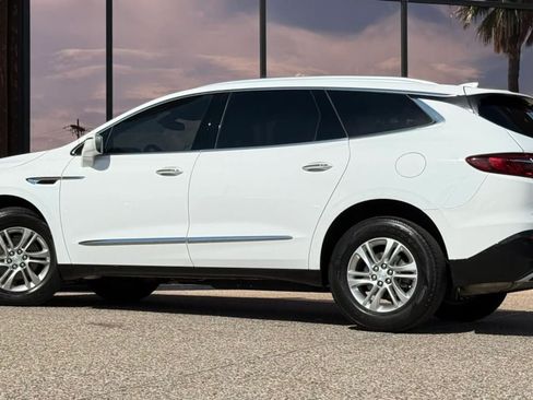 Used 2018 Buick Enclave Essence FWD image 6