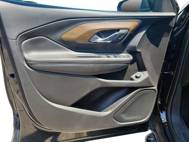 Used 2018 GMC Terrain SLE w/ Driver Convenience Package FWD image 8