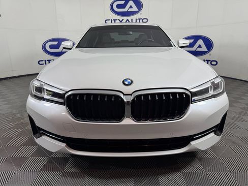 Used 2021 BMW 540i w/ Convenience Package image 2