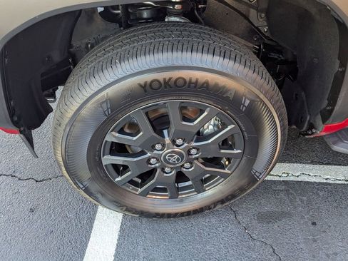 Used 2025 Toyota 4Runner SR5 image 35