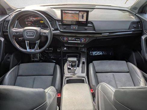 Used 2022 Audi SQ5 Premium Plus w/ Premium Plus Package image 15