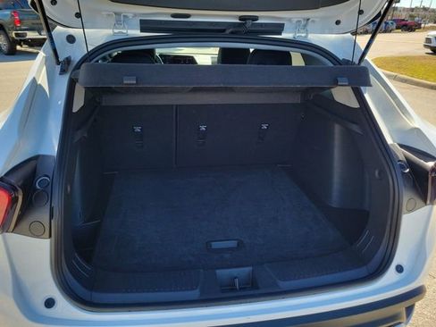 Certified 2025 Chevrolet Trax LT w/ LT Convenience Package image 6