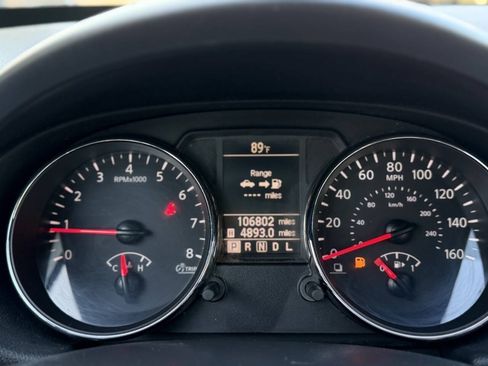 Used 2013 Nissan Rogue S AWD/4WD image 10