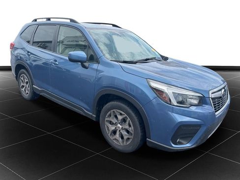 Used 2021 Subaru Forester Premium AWD/4WD image 7