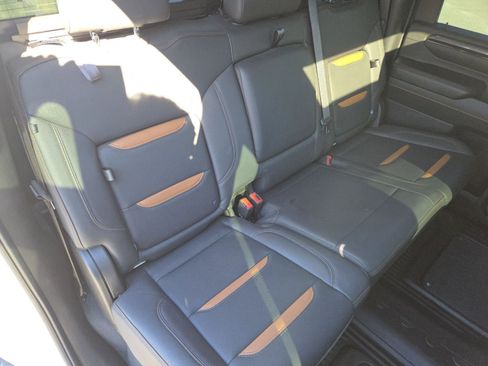 Used 2024 GMC Sierra 3500 AT4 w/ AT4 Premium Plus Package image 29