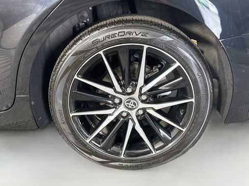 Used 2022 Toyota Camry SE FWD image 36