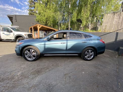 Used 2014 Honda Crosstour EX-L image 3