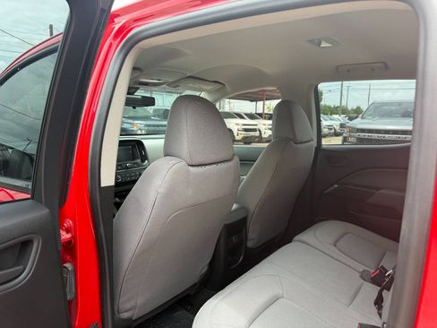 Used 2018 GMC Canyon 2WD Crew Cab w/ Convenience Package image 7