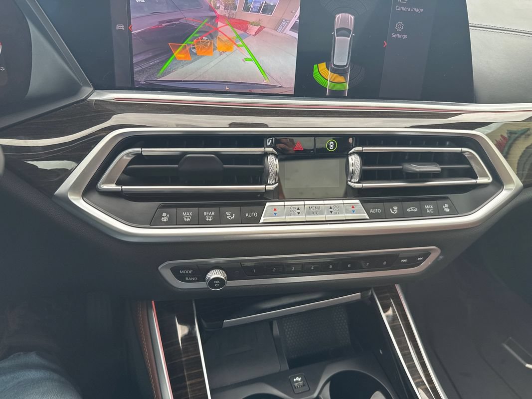Used 2019 BMW X5 xDrive40i w/ Luxury Seating Package AWD/4WD image 34