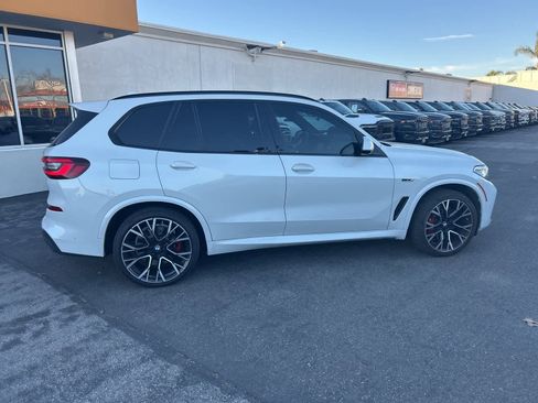 Used 2022 BMW X5 xDrive45e w/ M Sport Package image 9