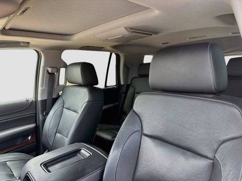 Used 2018 GMC Yukon SLT w/ Open Road Package RWD image 13
