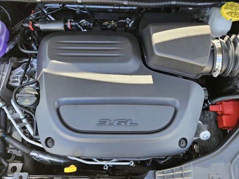 New 2026 Chrysler Pacifica Pinnacle image 29