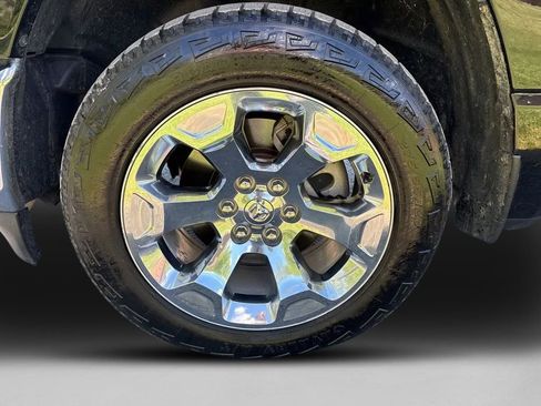 Used 2022 RAM 1500 Big Horn AWD/4WD image 10