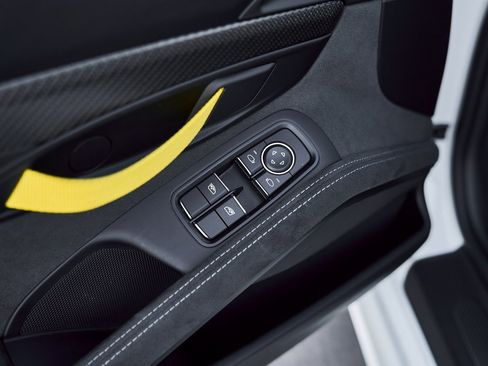 Used 2024 Porsche 718 Cayman GT4 RS w/ Weissach Package image 43