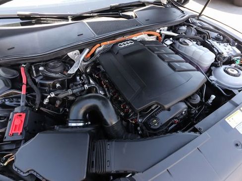 Used 2021 Audi A7 e Prestige w/ Prestige Package image 69